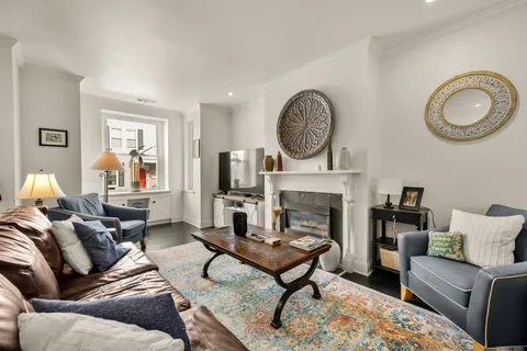 $889,000 | 340 U Street Northwest, Washington, DC 20001