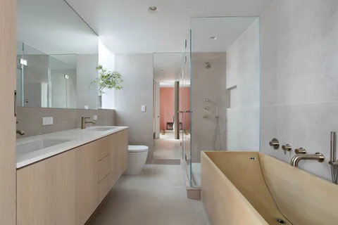 $3,295,000 | 125 West 22nd Street, Unit 10A | Chelsea