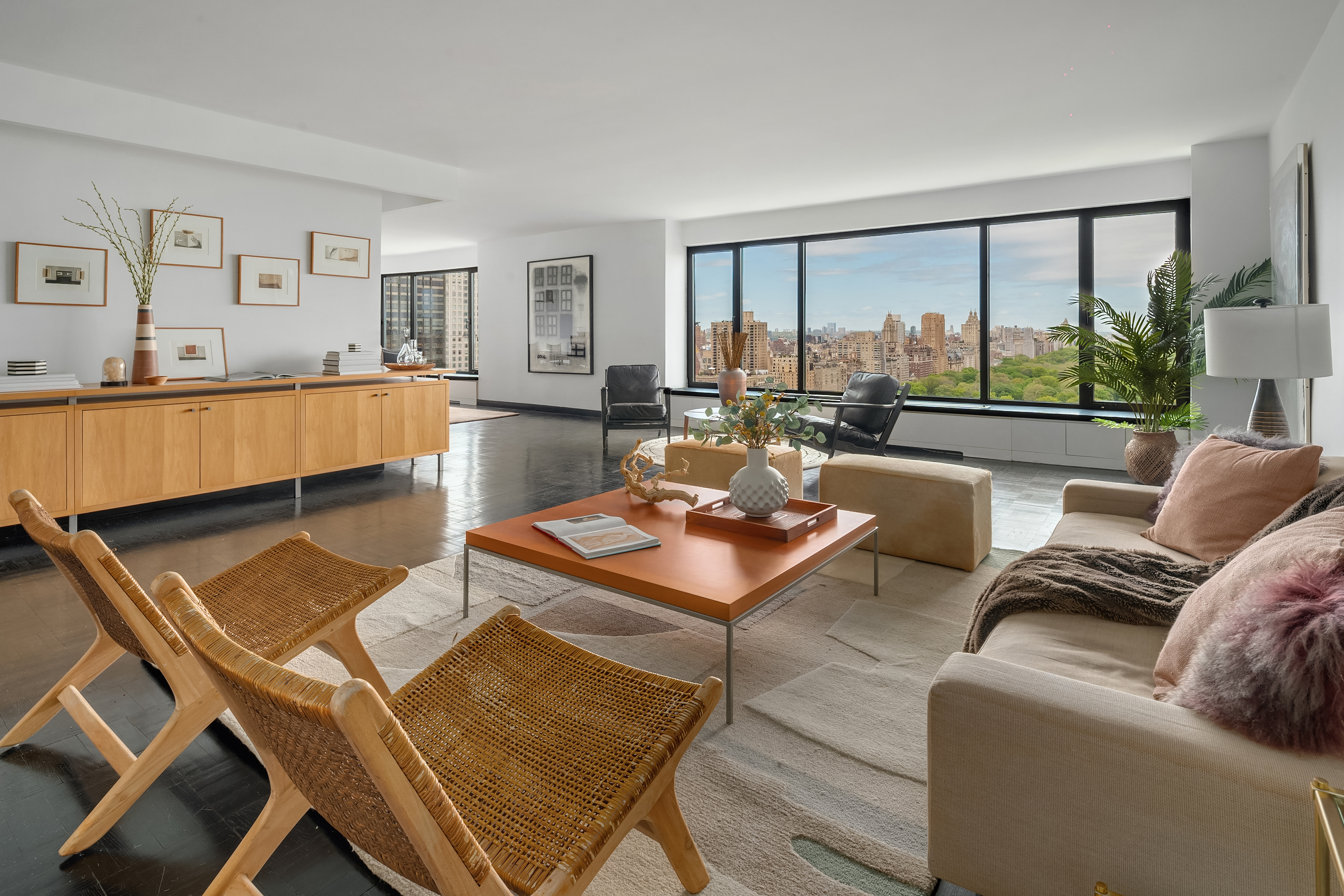 200 Central Park South, Unit 32BC Manhattan, NY 10019 - Photo 3 of 21