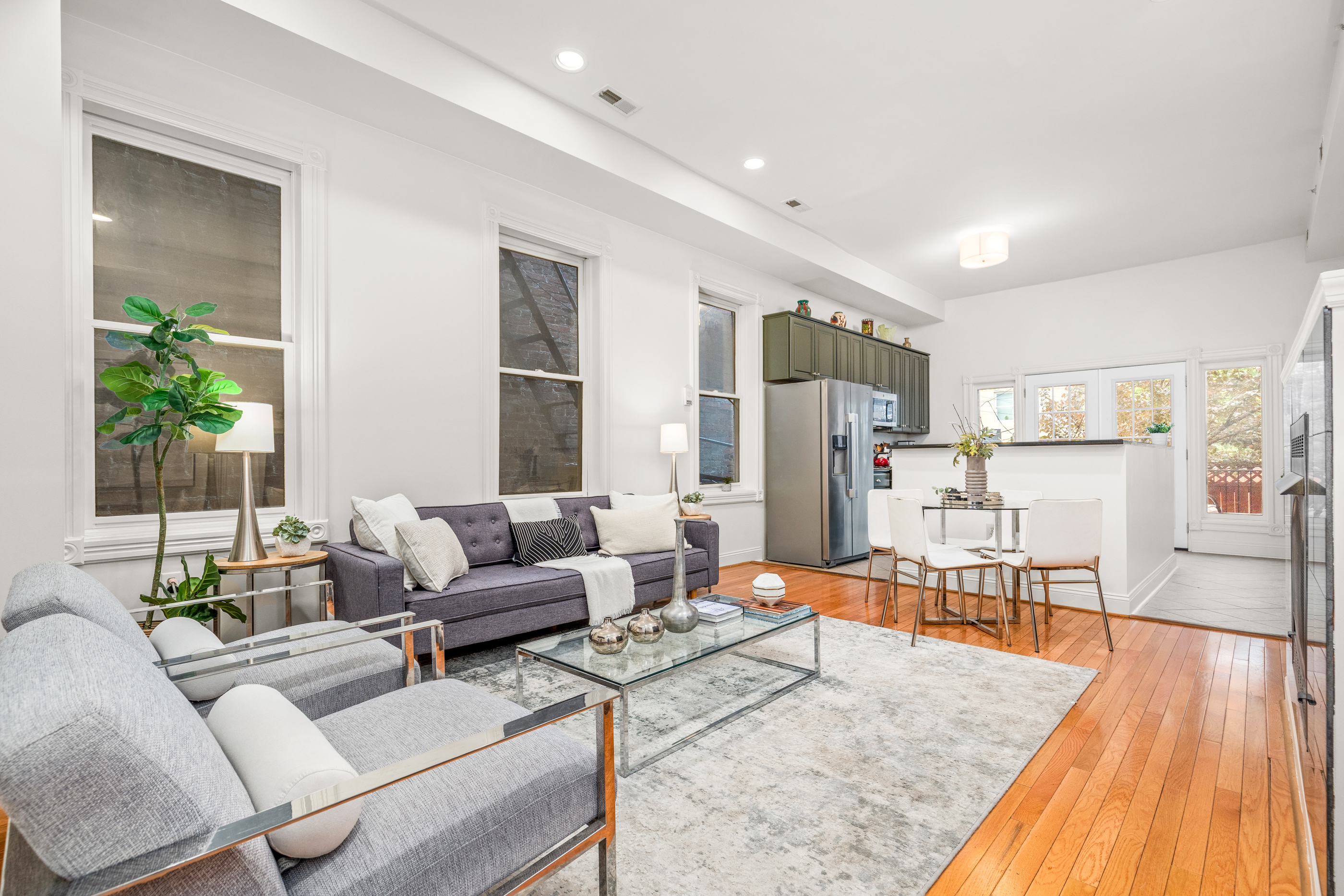 1307 R Street Northwest, Unit 2 Washington, DC 20009 - Photo 4 of 23 Gallery Image 4