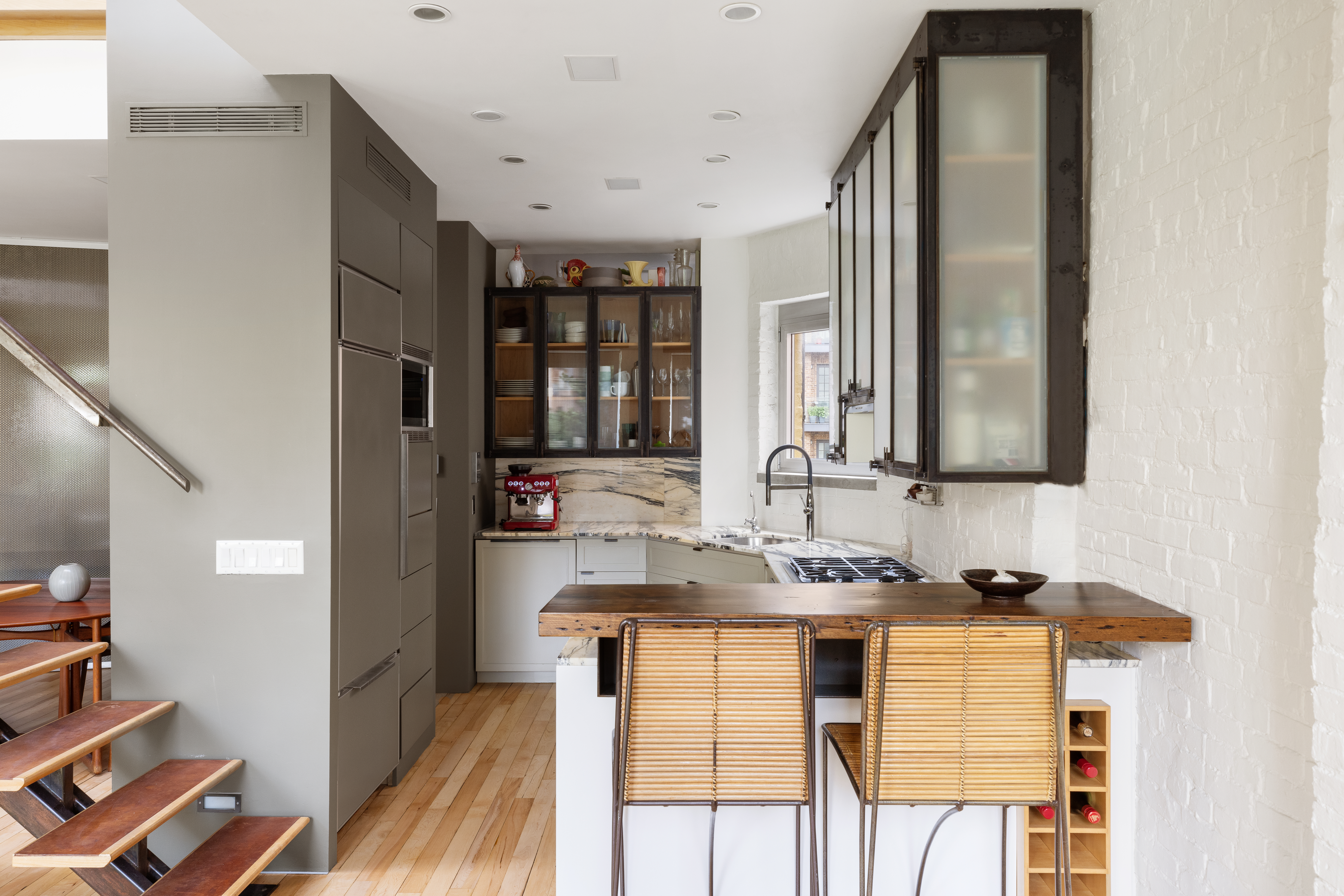 224 East 7th Street, Unit PH16 Manhattan, NY 10009 - Photo 5 of 14