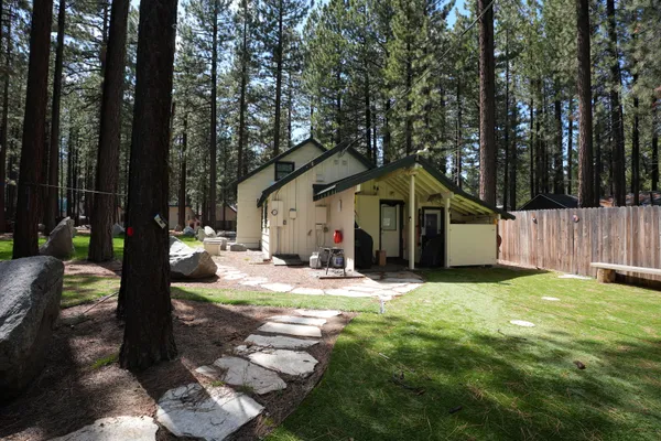 $995,000 | 1126 Johnson Boulevard, South Lake Tahoe, CA 96150