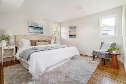 Contact Agent | 32 Bellis Circle, Cambridge, MA 02140