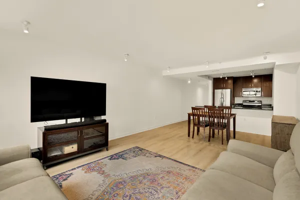 $500,000 | 1423 Newton Street Northwest, Unit 204, Washington, DC 20010