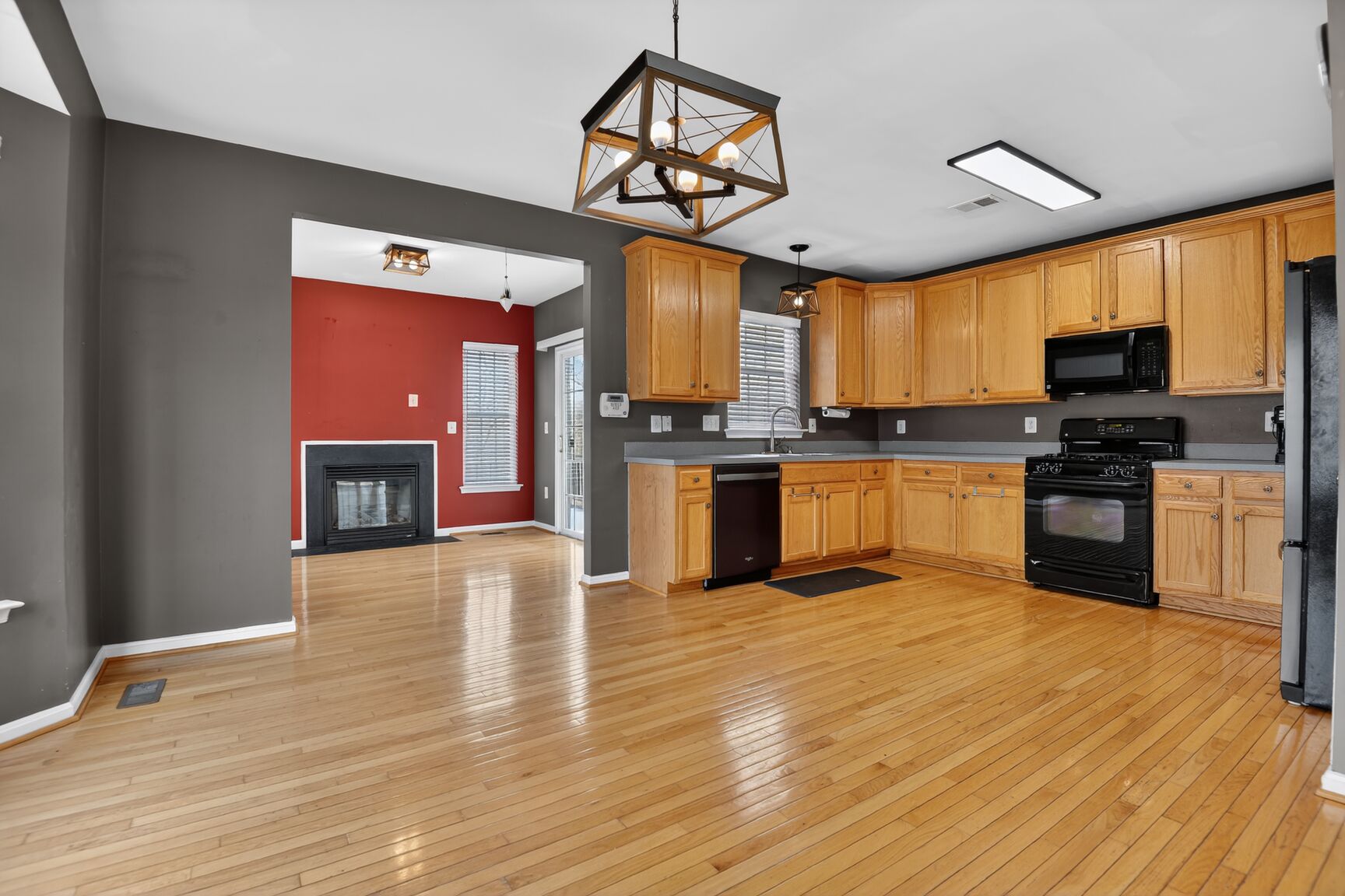 9820 Cheshire Ridge Circle Manassas, VA 20110 - Photo 9 of 25