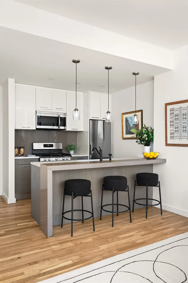 $699,000 | 333 East 109th Street, Unit 7A | East Harlem