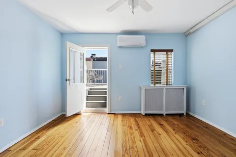 $675,000 | 755 South 6th Street, Philadelphia, PA 19147