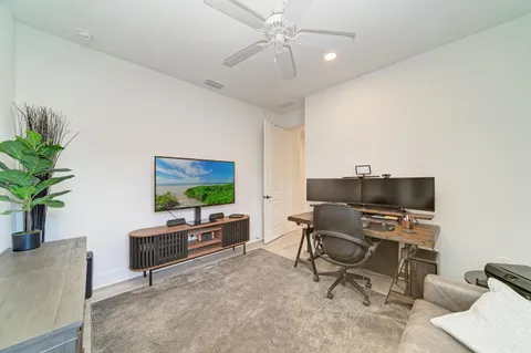 $729,000 | 1047 Waterline Court, Sarasota, FL 34240