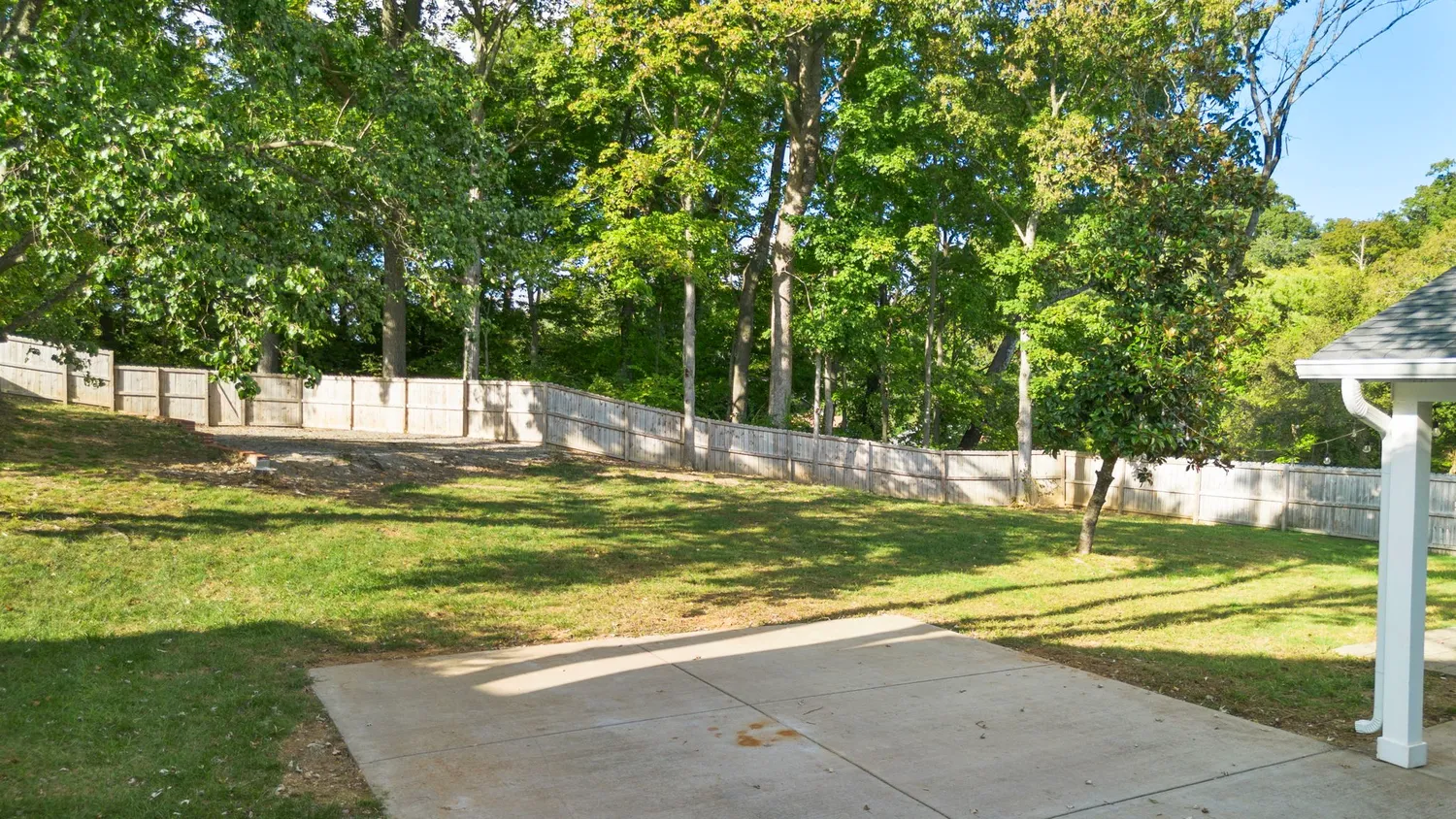 $499,999 | 334 B Dade Drive, Nashville, TN 37211