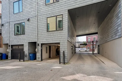 $724,900 | 1305 North 27th Street, Unit 5, Philadelphia, PA 19121