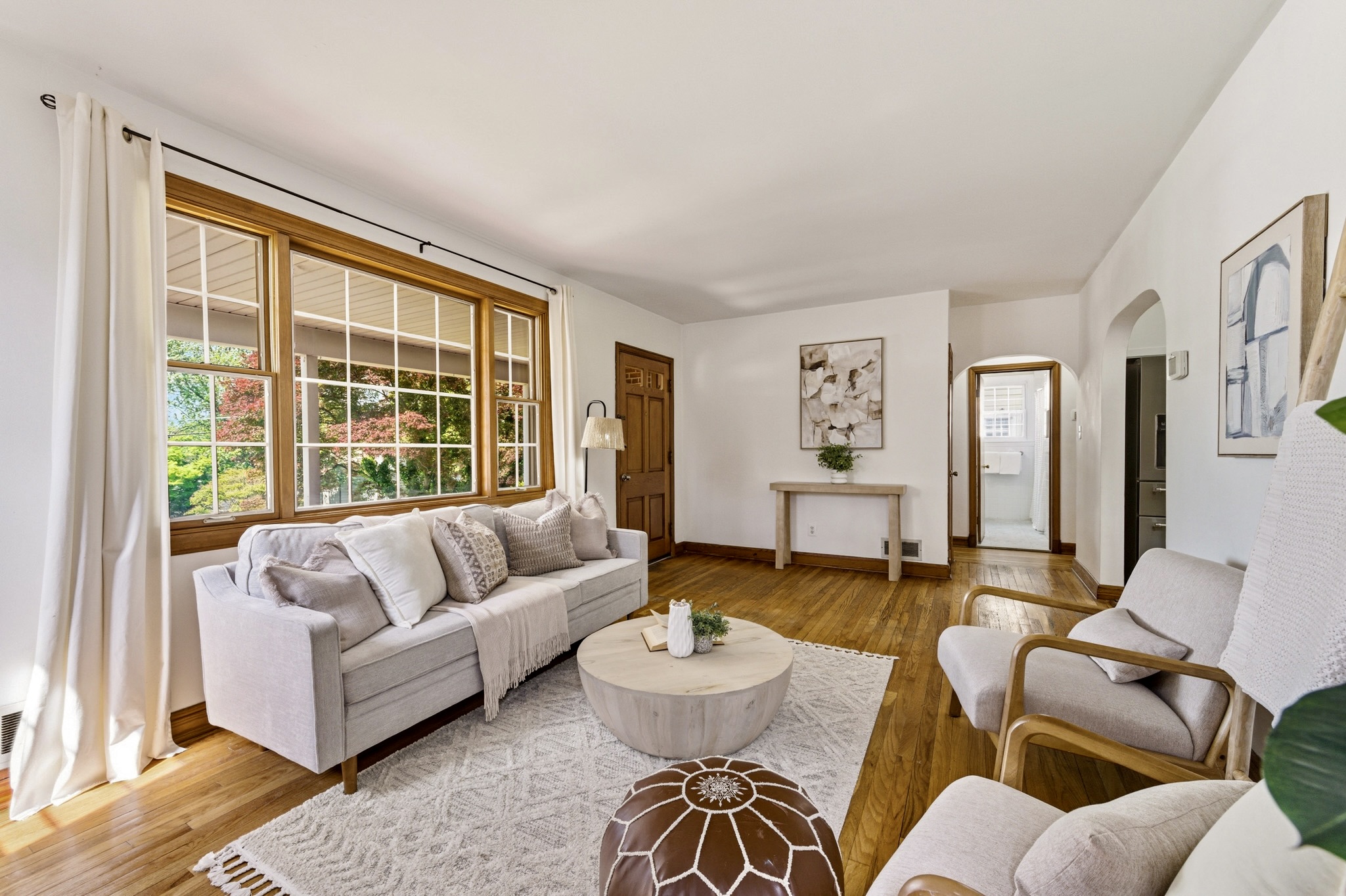 621 Woodsdale Road Baltimore, MD 21228 - Photo 6 of 60
