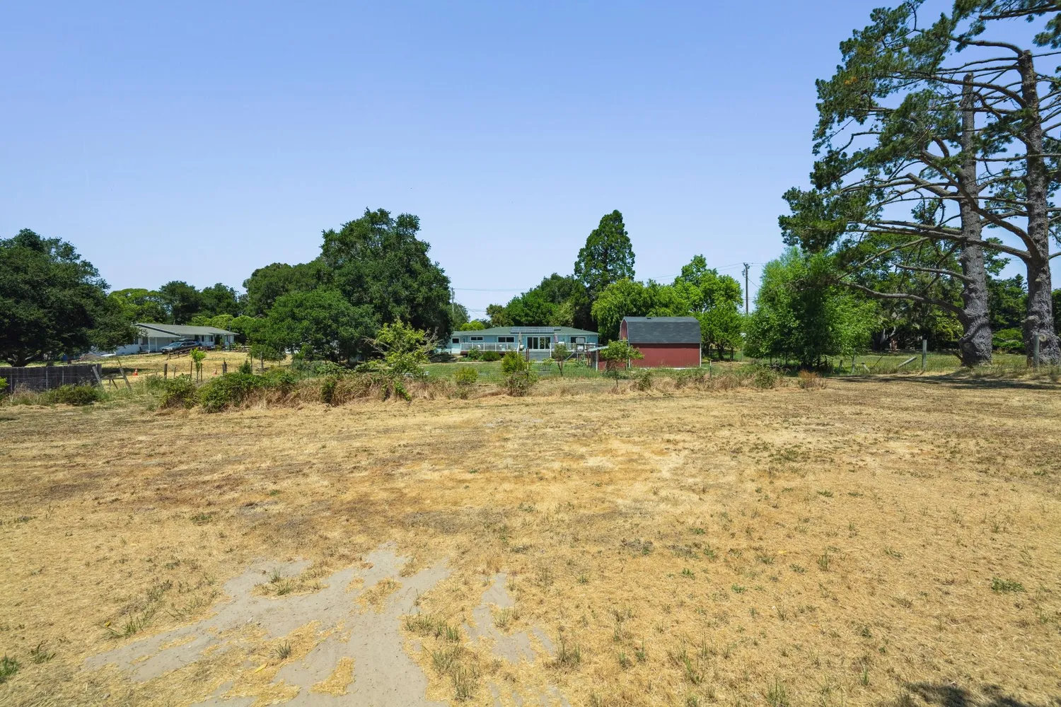 $1,400,000 | 498 Lohrman Lane, Petaluma, CA 94952