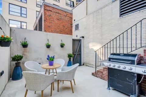 $1,425,000 | W Street Northwest, Washington, DC 20009