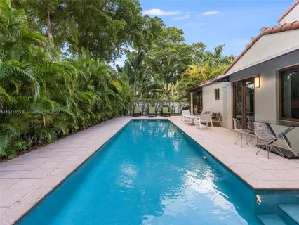 $3,995,000 | 320 West 26th Street, Miami Beach, FL 33140