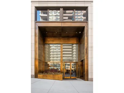 $5,475,000 | 250 West 96th Street, Unit 18C | Upper West Side