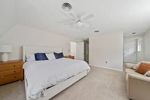 Contact Agent | 89 Sunset Way, Pembroke, MA 02359