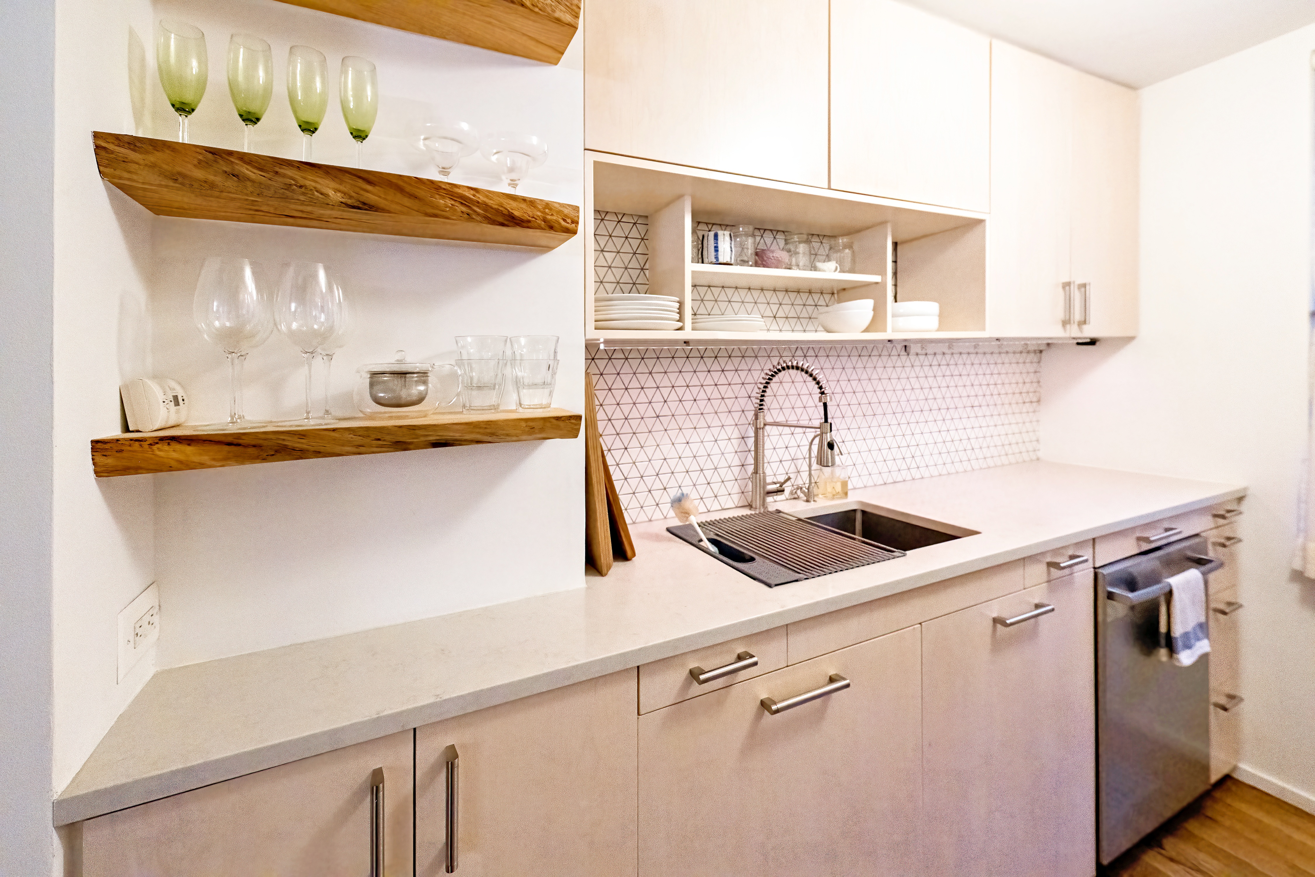 124 North 3rd Street, Unit 2 Brooklyn, NY 11249 - Photo 4 of 14