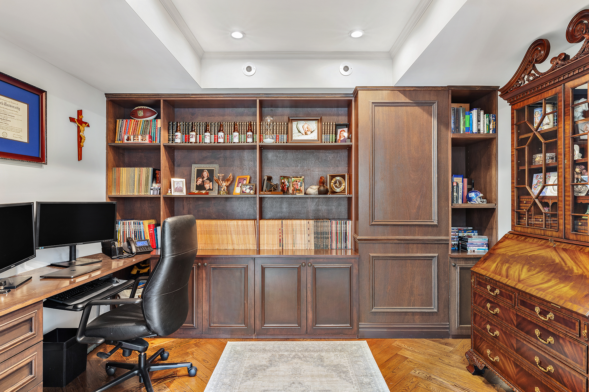 128 Central Park South, Unit 9CD Manhattan, NY 10019 - Photo 5 of 16