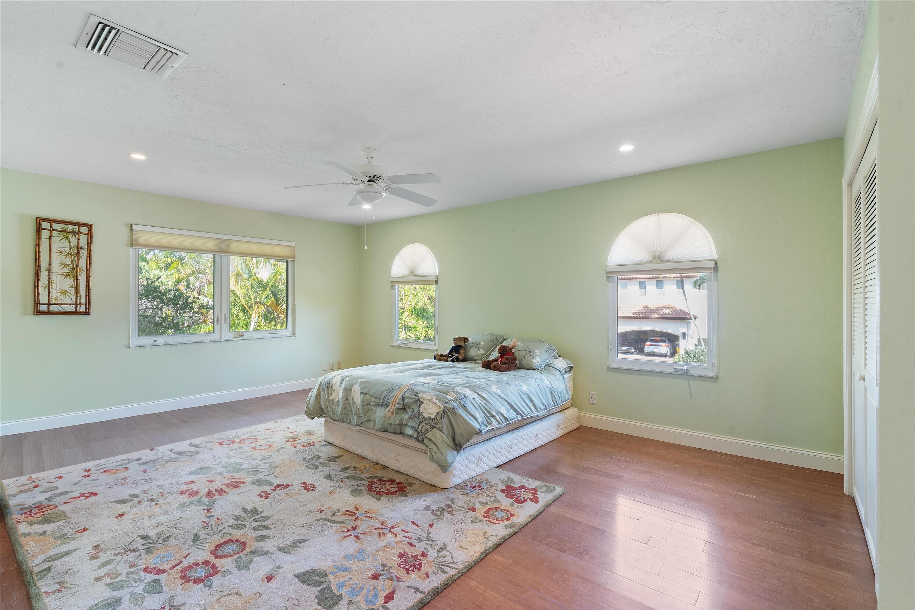 710 Marble Way Boca Raton, FL 33432 - Photo 38 of 57