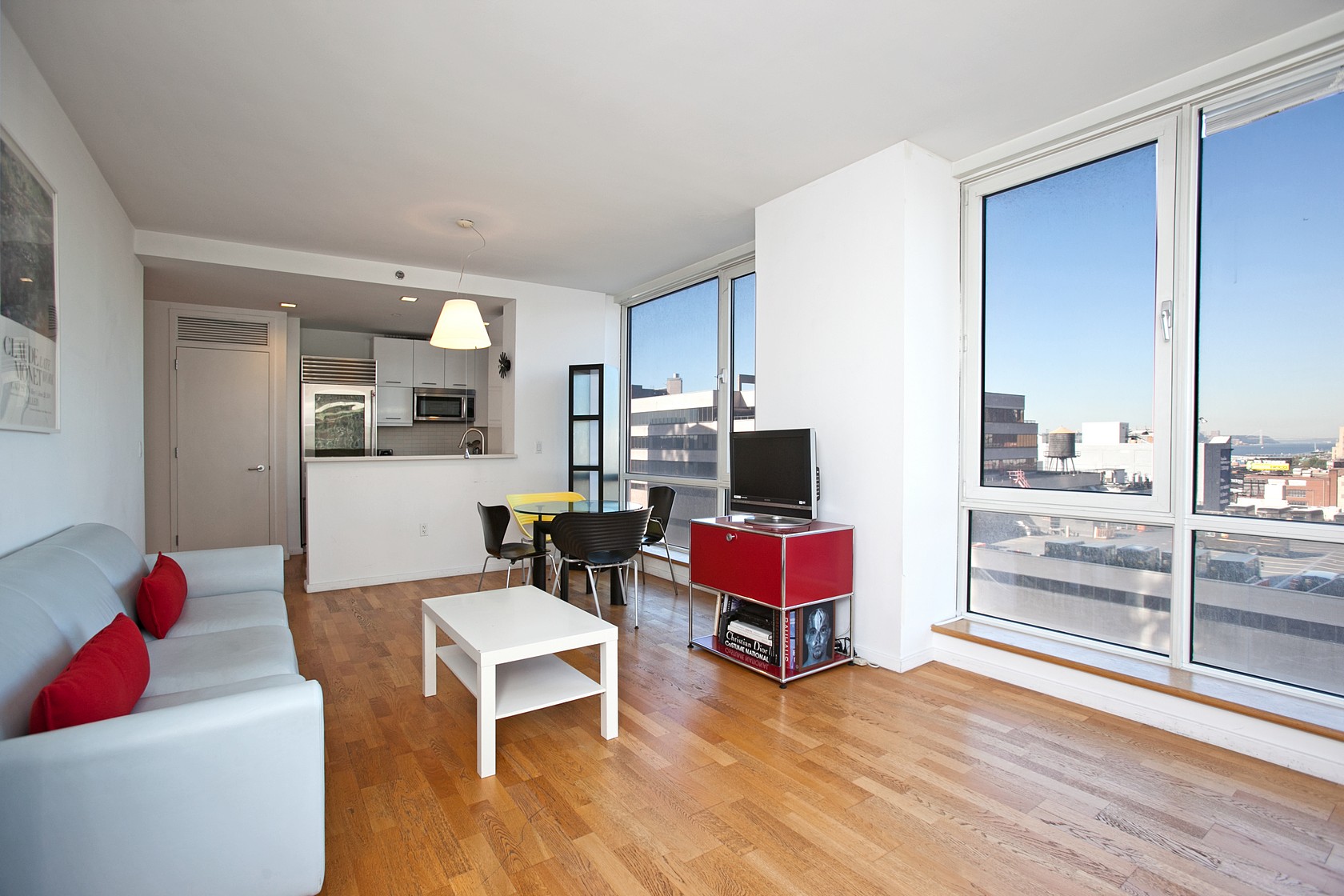 635 West 42nd Street, Unit 10F Manhattan, NY 10036 - Photo 2 of 17