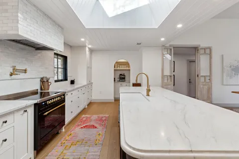 $995,000 | 2508 Comburg Castle Way, Austin, TX 78748