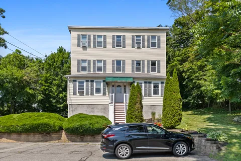 Contact Agent | 314 Water Street, Unit 6, Wakefield, MA 01880