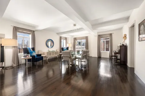 $18,000,000 | 737 Park Avenue, Unit 19A | Lenox Hill
