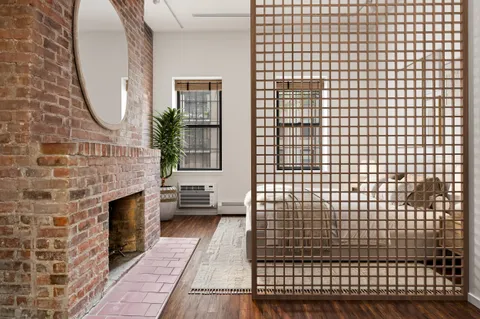 $450,000 | 351 West 53rd Street, Unit 4E | Hell's Kitchen