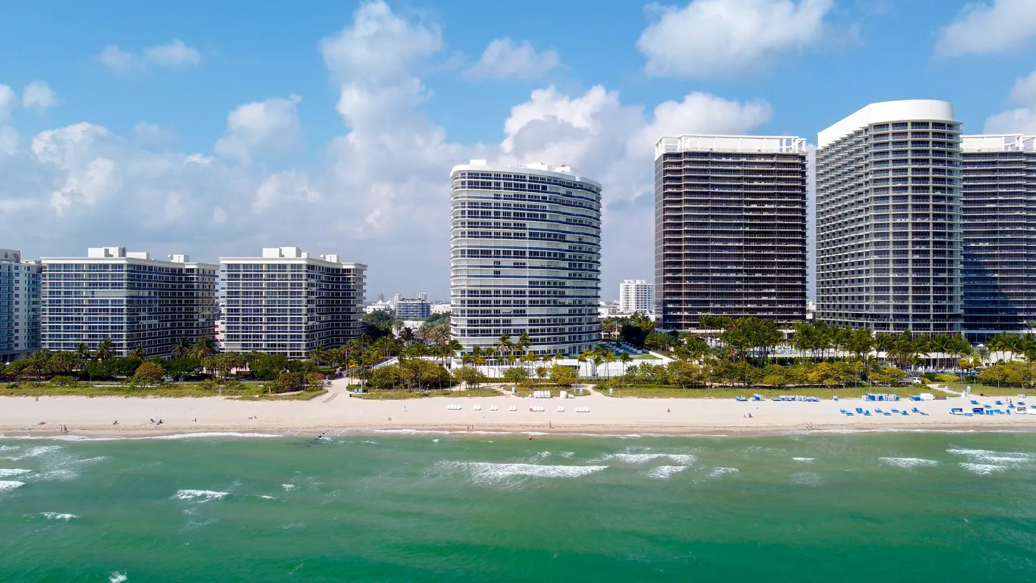 $6,598,000 | 9601 Collins Avenue, Unit T3, Bal Harbour, FL 33154