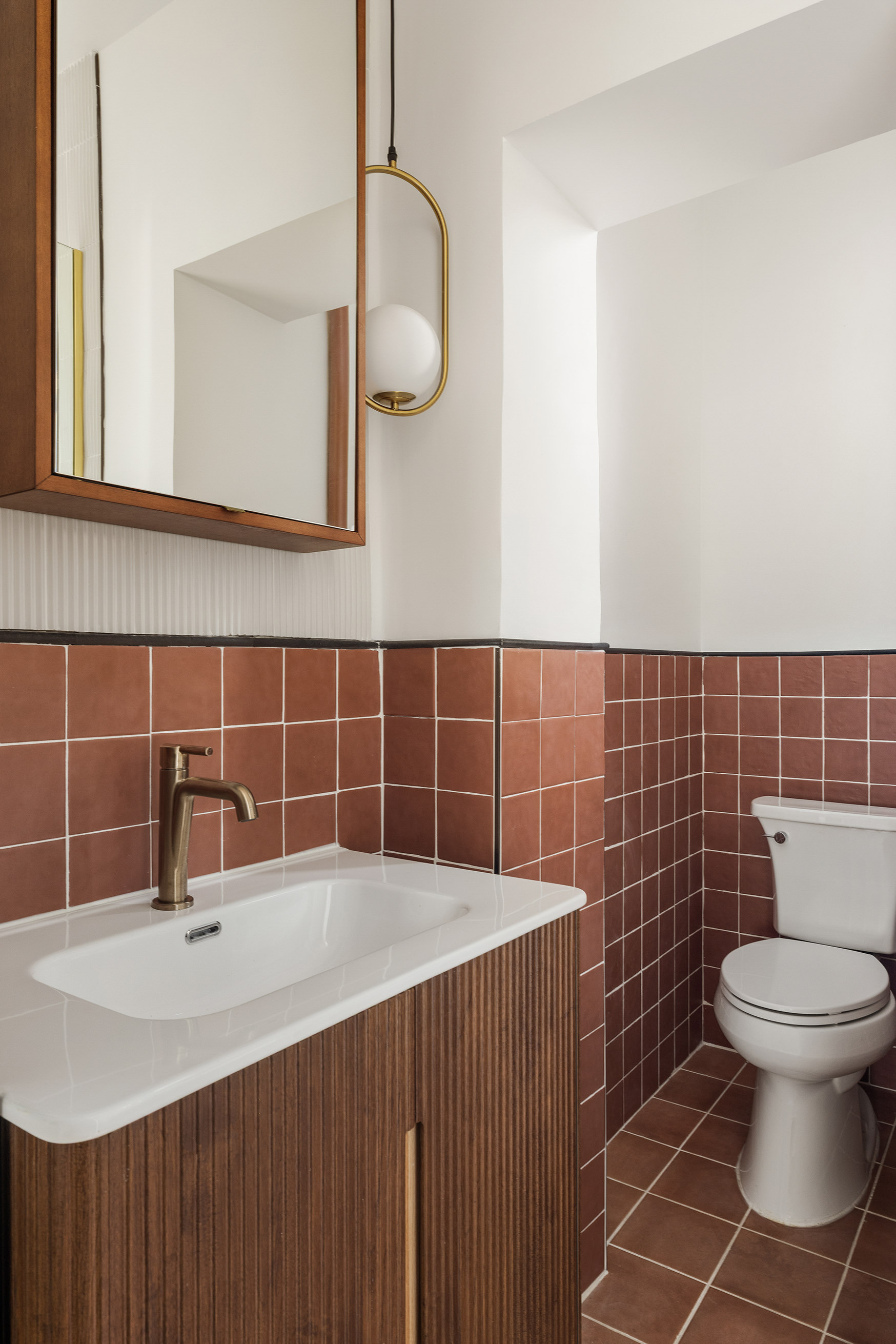 41 Perry Street, Unit 4C Manhattan, NY 10014 - Photo 5 of 7