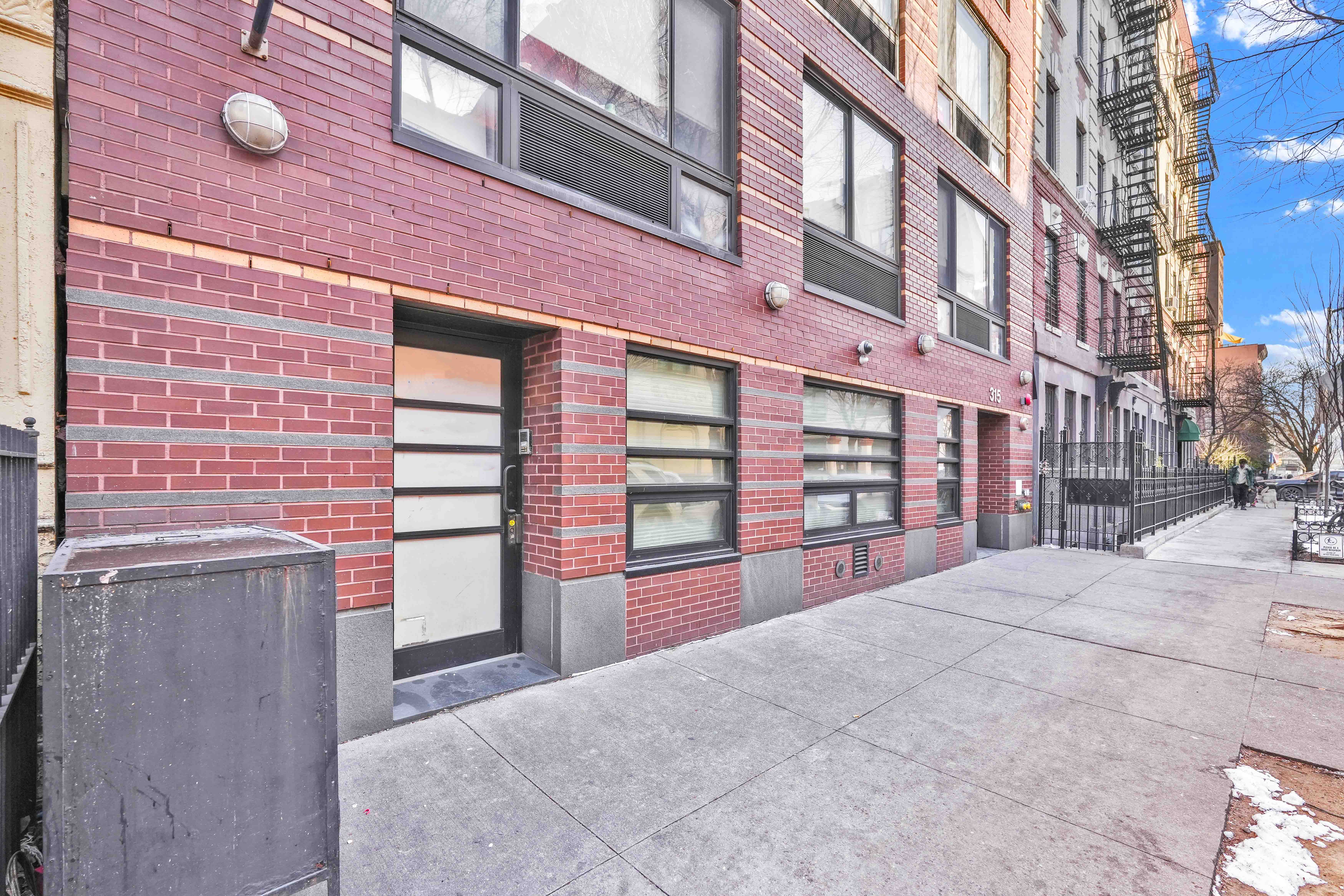 315 East 105th Street, Unit LOWEROFFICESPACE Manhattan, NY 10029 - Photo 3 of 32