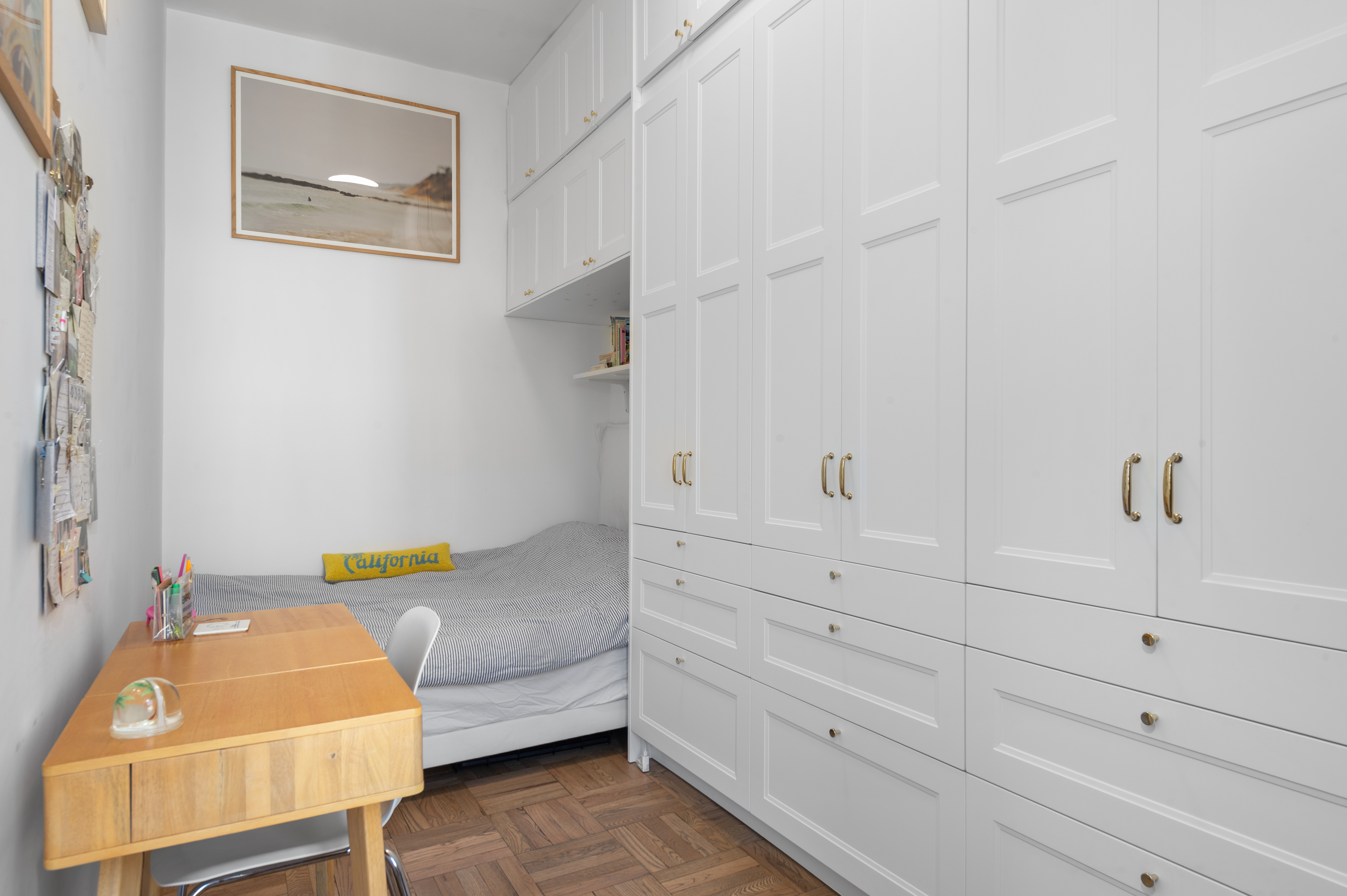 122 West 80th Street, Unit 3F Manhattan, NY 10024 - Photo 13 of 15 a bedroom with a bed and furniture