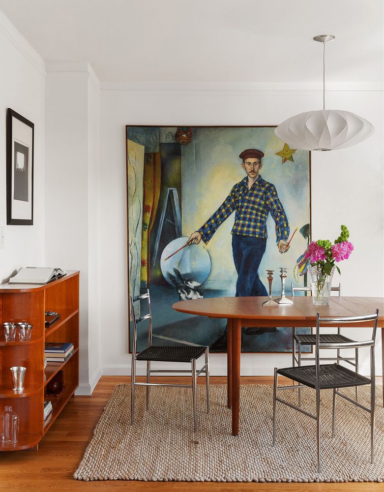 a room with furniture and a lamp