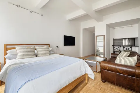 $548,000 | 88 Greenwich Street, Unit 412 | Financial District