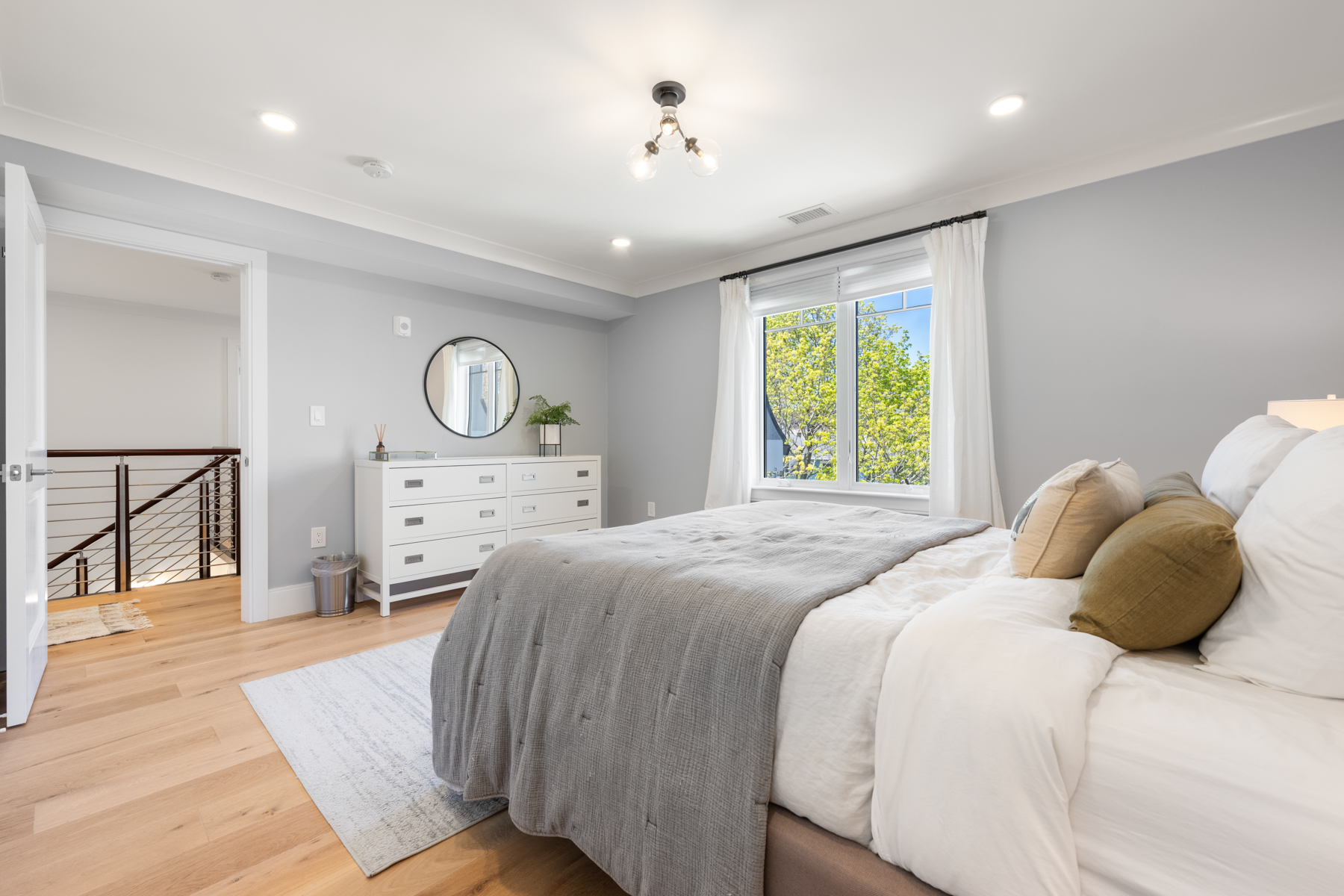 78 Verndale Street, Unit PH Brookline, MA 02446 - Photo 11 of 21