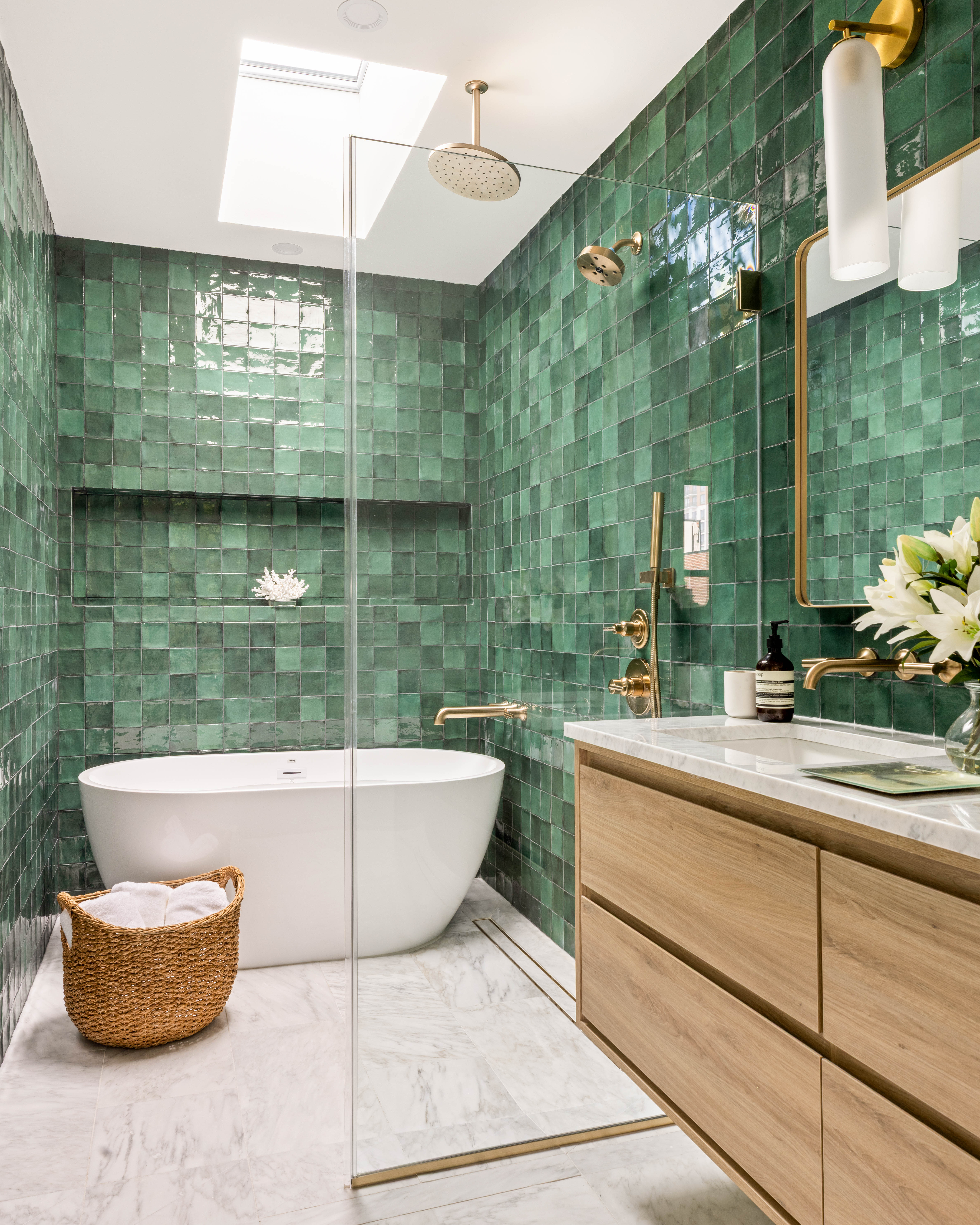 173 8th Street Brooklyn, NY 11215 - Photo 7 of 17 a bathroom with a bathtub and sink