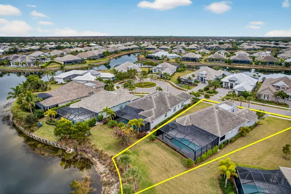 $2,199,000 | 6007 Barthelemy Avenue, Naples, FL 34113