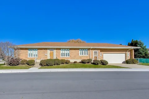 $499,900 | 8618 West Leland Avenue, Chicago, IL 60656