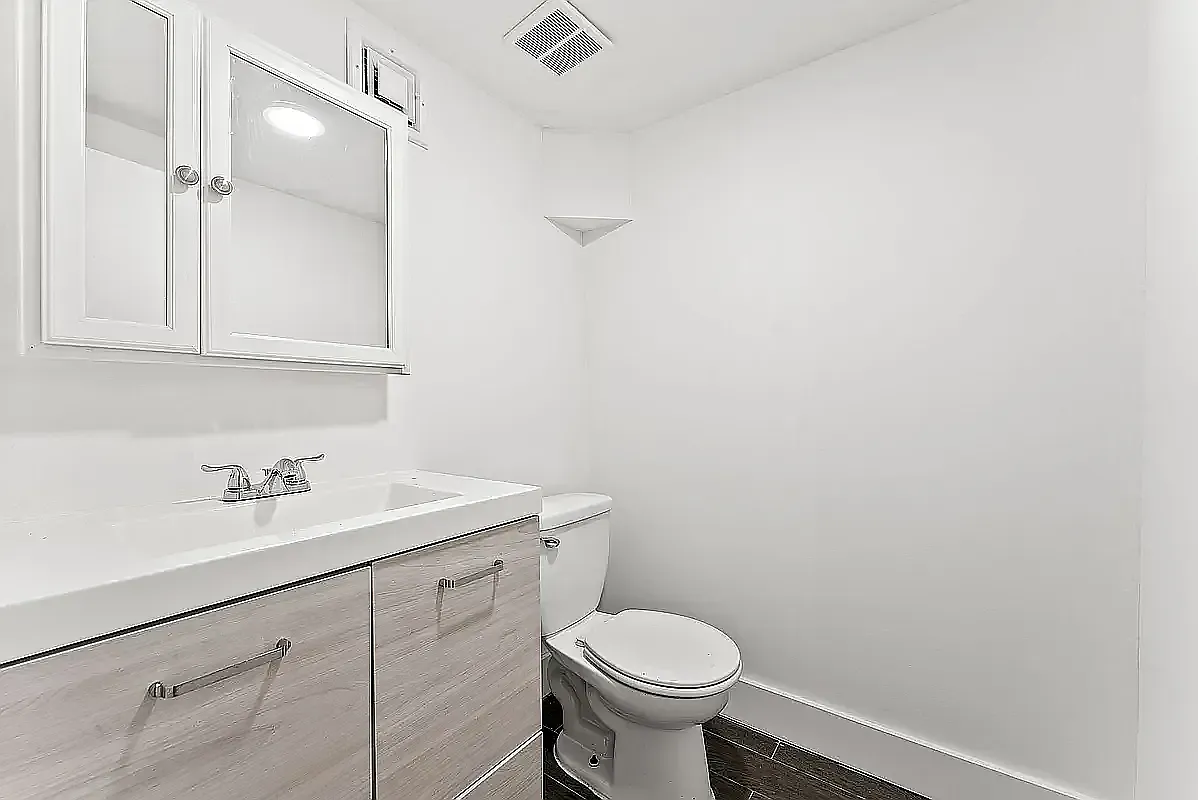 108 Eldert Street, Unit 1A Brooklyn, NY 11207 - Photo 7 of 8