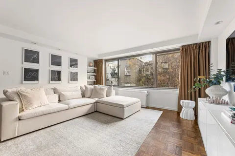 $799,000 | 315 West 70th Street, Unit 5F | Upper West Side