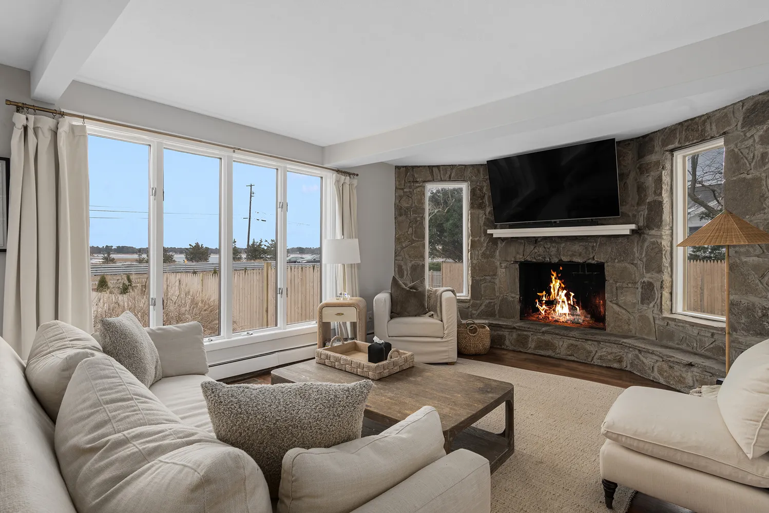 $639,000 | 1705 Wampanoag Trail, Barrington, RI 02806