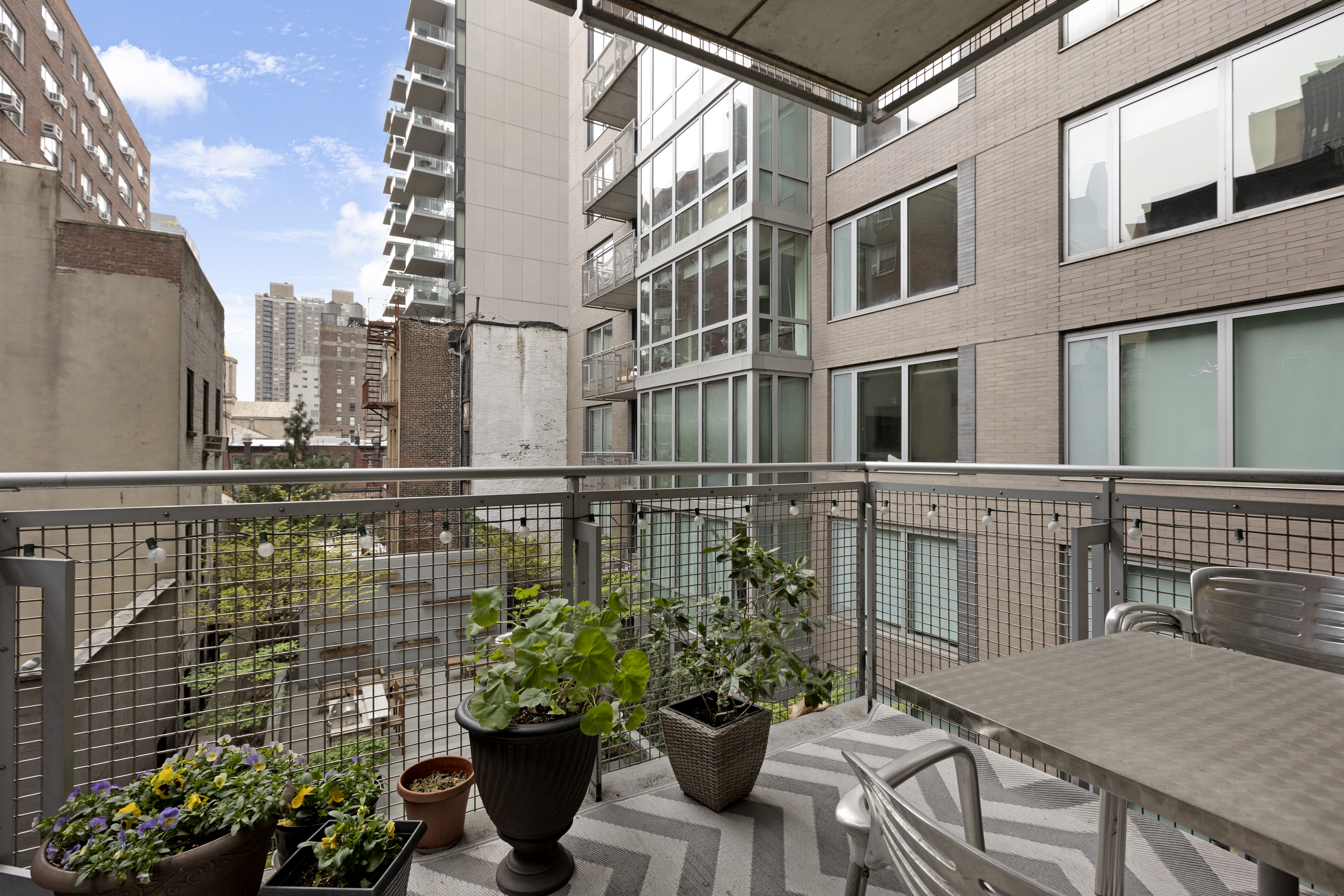 225 East 34th Street, Unit 4B Manhattan, NY 10016 - Photo 7 of 15