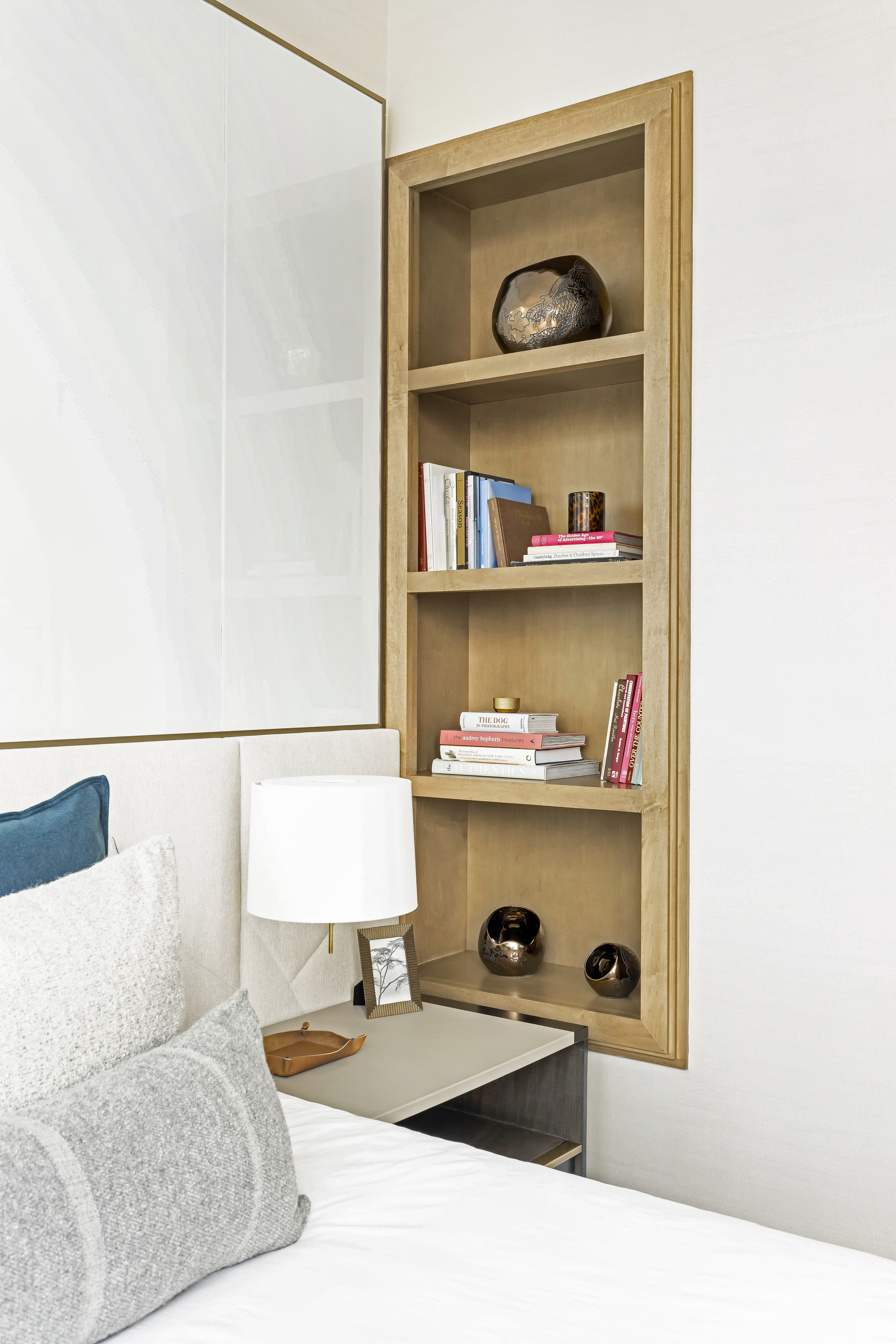 157 West 57th Street, Unit 47C Manhattan, NY 10019 - Photo 15 of 17