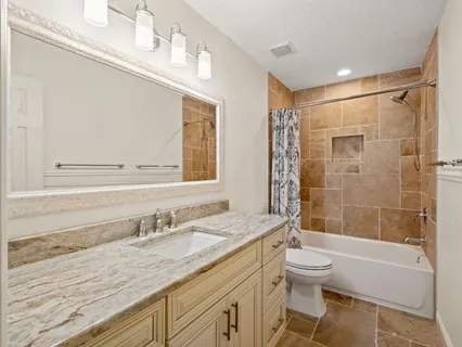 $879,000 | 515 West Palm Valley Drive, Oviedo, FL 32765