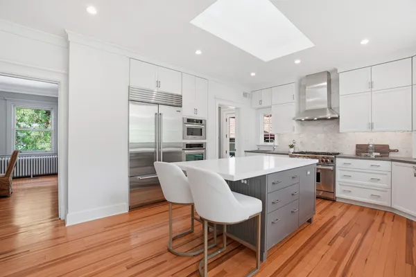 Contact Agent | Highland Place Northwest, Washington, DC 20008
