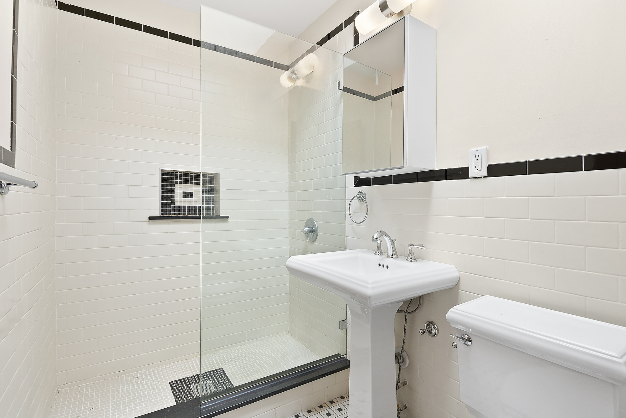 41 Duffield Street, Unit 3 Brooklyn, NY 11201 - Photo 5 of 7