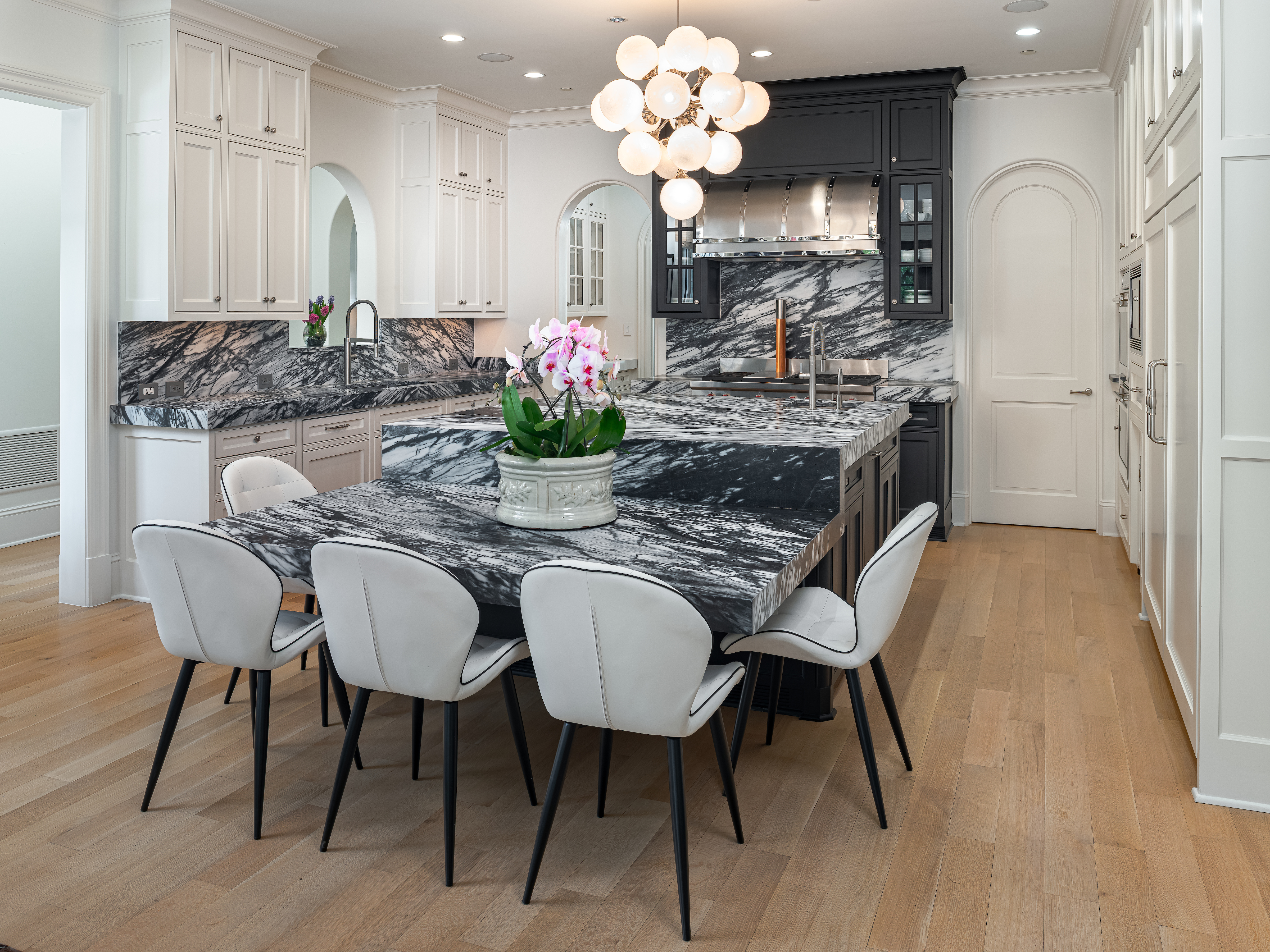 5610 Stonegate Road Dallas, TX 75209 - Photo 7 of 24