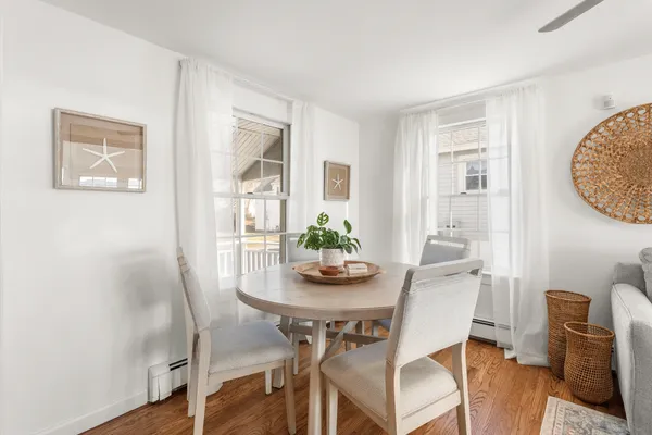 $725,000 | 7 Moreland Avenue, Hull, MA 02045