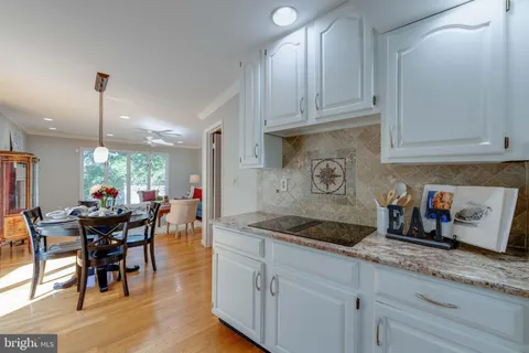 $5,200 | 4710 Old Dominion Drive, Arlington, VA 22207