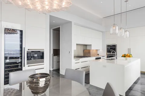 $88,500,000 | 432 Park Avenue, Unit PH88 | Midtown East